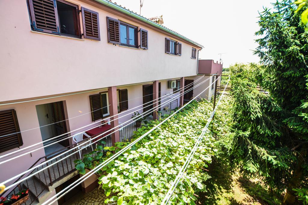 Apartments Ema PUY 외부 사진